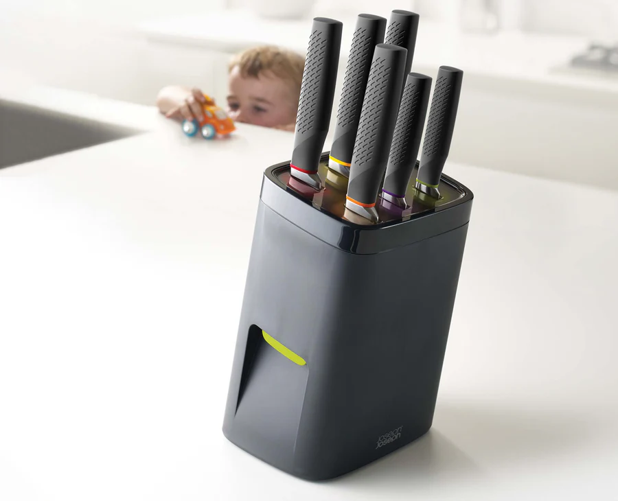 JOSEPH JOSEPH LOCKBLOCK BLACK KNIFE BLOCK SET