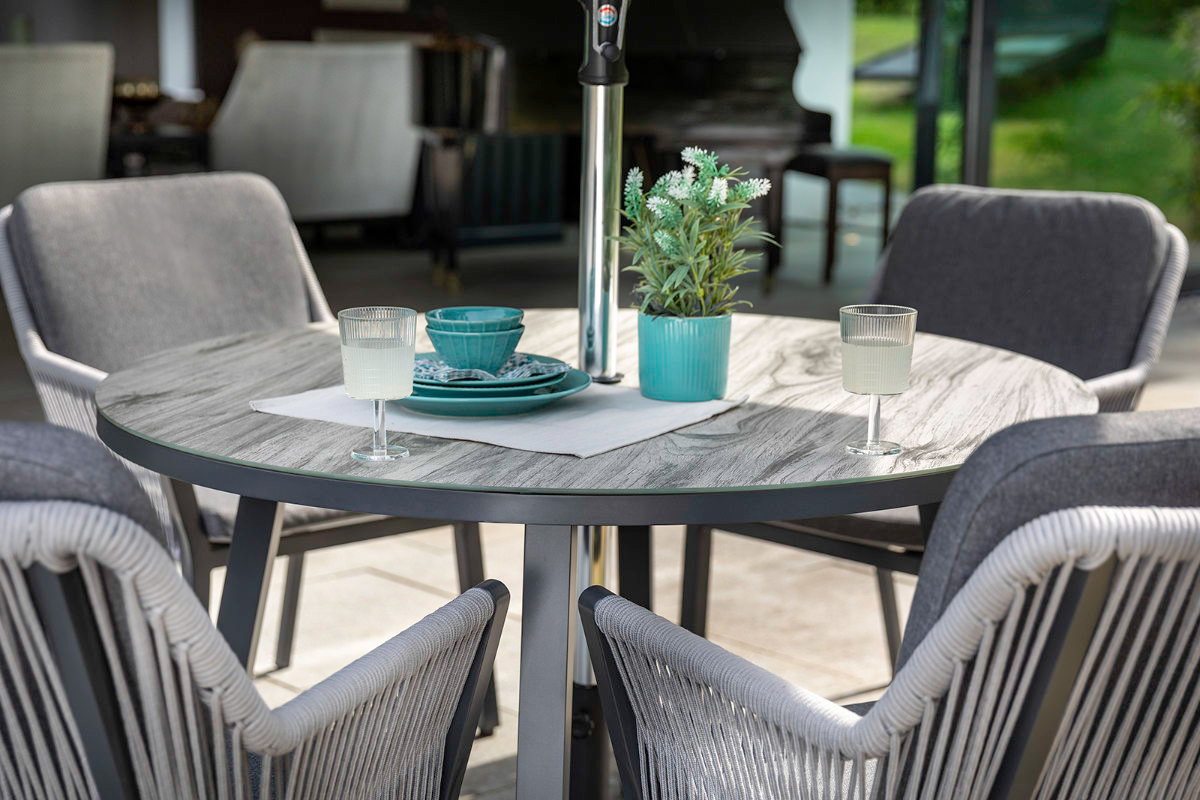 HARTMAN DUBAI 4 SEAT ROUND DINING SET