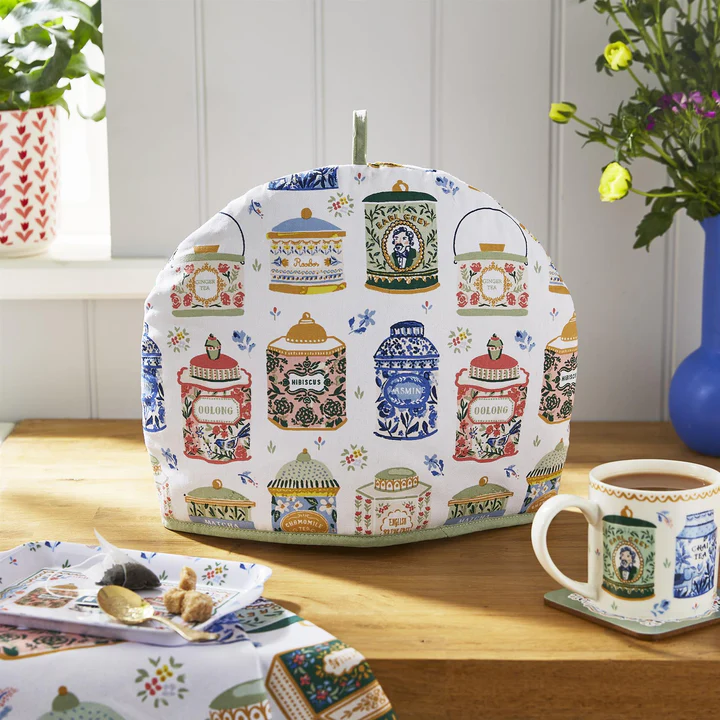 ULSTER WEAVERS TEA TINS TEA COSY