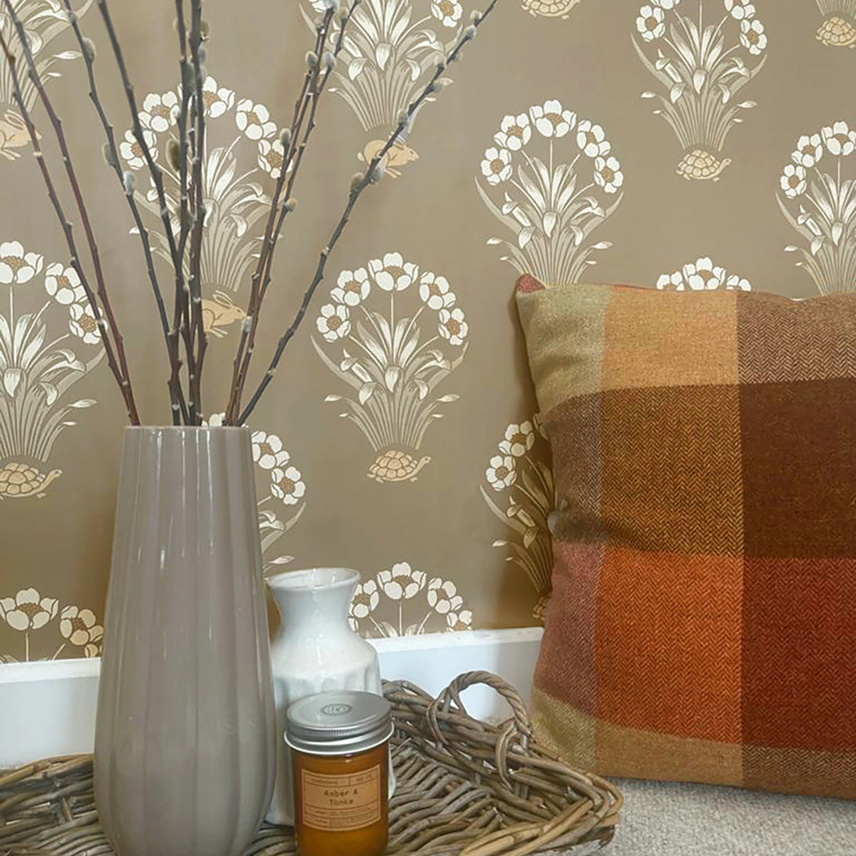 BELGRAVIA HARE & TORTOISE TAUPE WALLPAPER