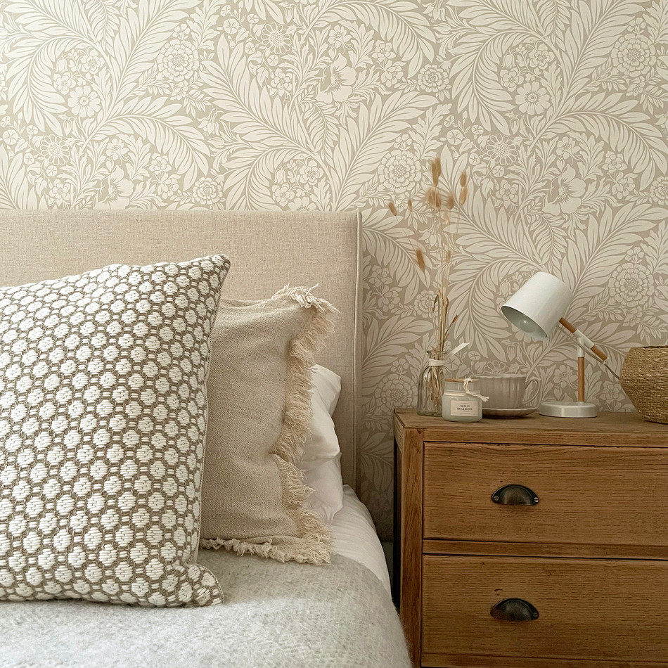 BELGRAVIA FLORENCE FLORAL LEAF NATURAL WALLPAPER