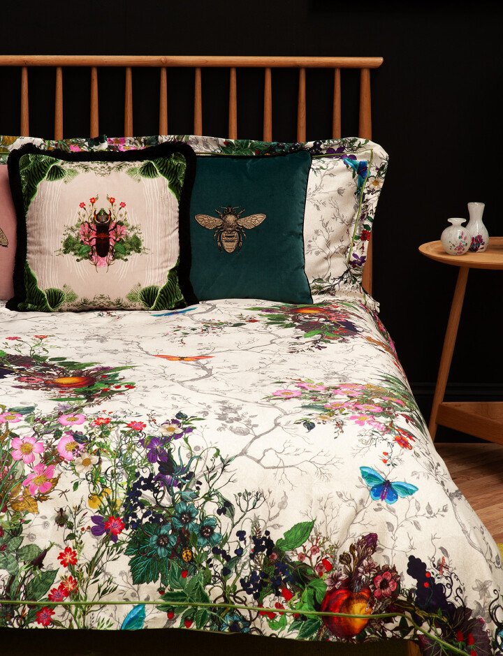 TIMOROUS BEASTIES BLOOMSBURY GARDEN BEDDING - DOVE