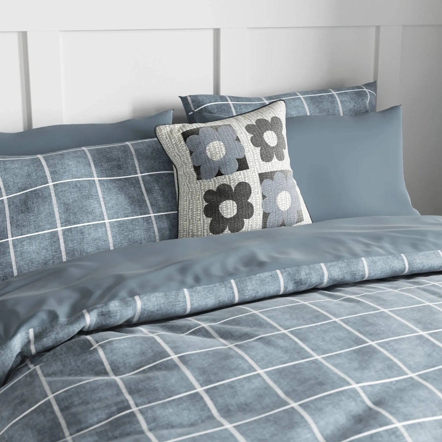 HELENA SPRINGFIELD CHECK BEDDING SET - CHAMBRAY