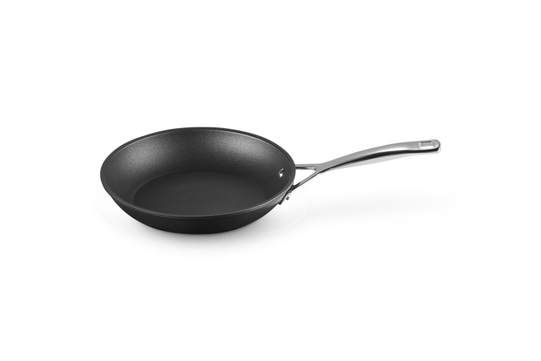 LE CREUSET TOUGHENED NON-STICK SHALLOW FRYING PAN 22CM