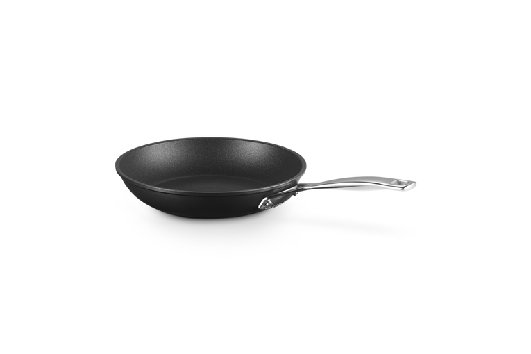 LE CREUSET TOUGHENED NON-STICK SHALLOW FRYING PAN 22CM