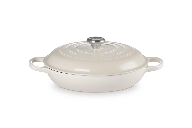 LE CREUSET SIGNATURE CAST IRON SHALLOW CASSEROLE