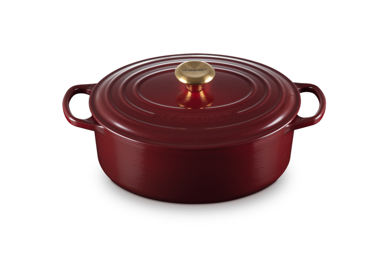 LE CREUSET SIGNATURE CAST IRON OVAL CASSEROLE