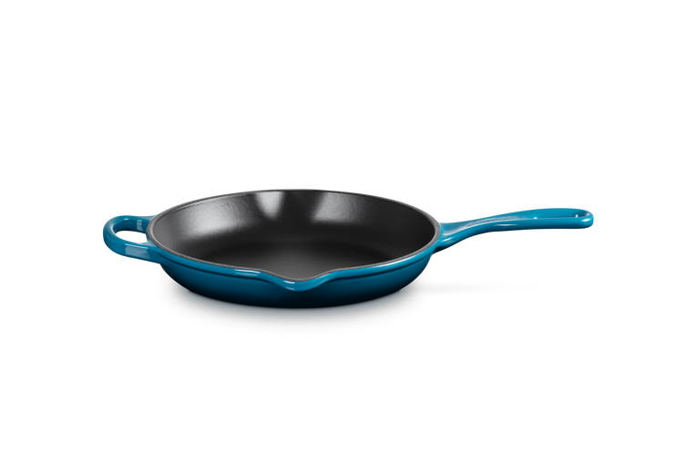 LE CREUSET CAST IRON ROUND SKILLET 23CM