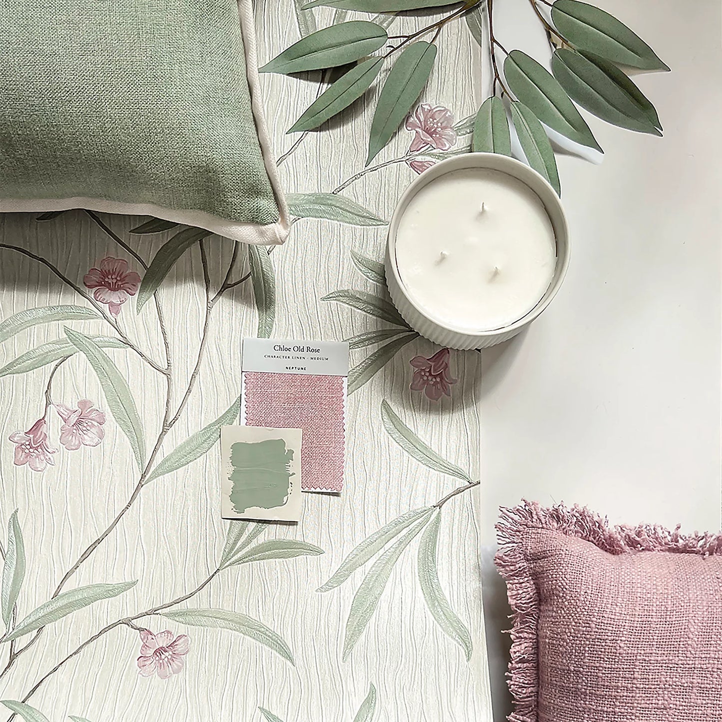 BELGRAVIA TIFFANY FLOWER WHITE/SAGE/HEATHER WALLPAPER