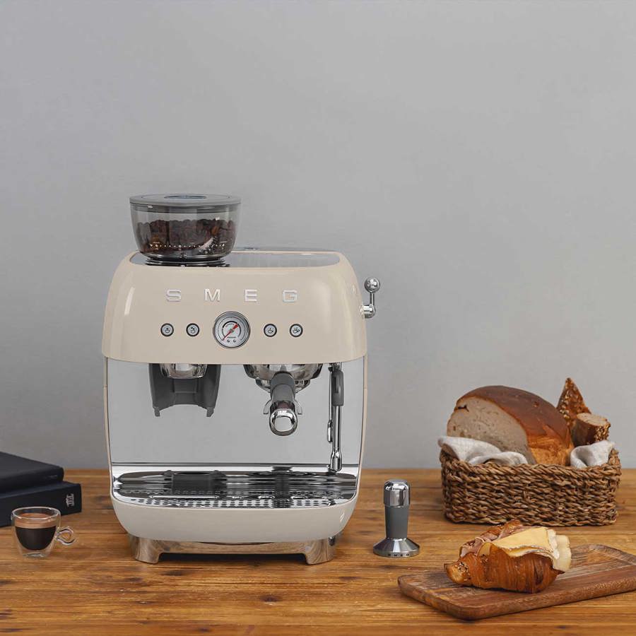 SMEG 50'S STYLE ESPRESSO COFFEE MACHINE