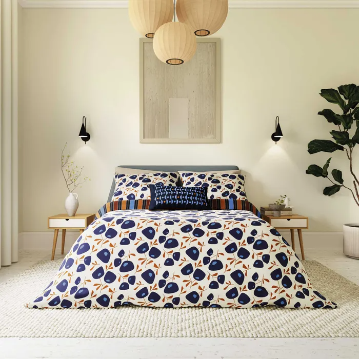 HELENA SPRINGFIELD SIMPLY SCANDI JAX PERIWINKLE BLUES BEDDING SET