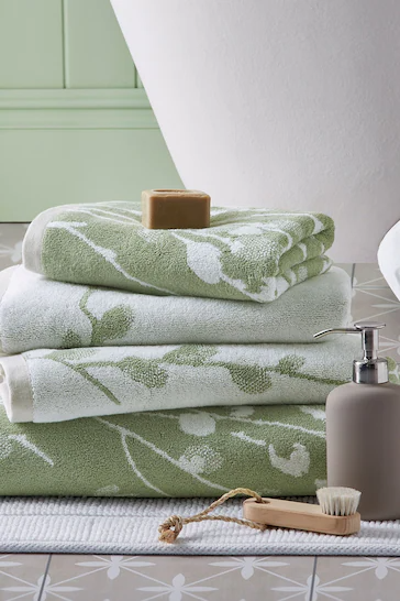 LAURA ASHLEY HEDGEROW GREEN PUSSY WILLOW TOWEL