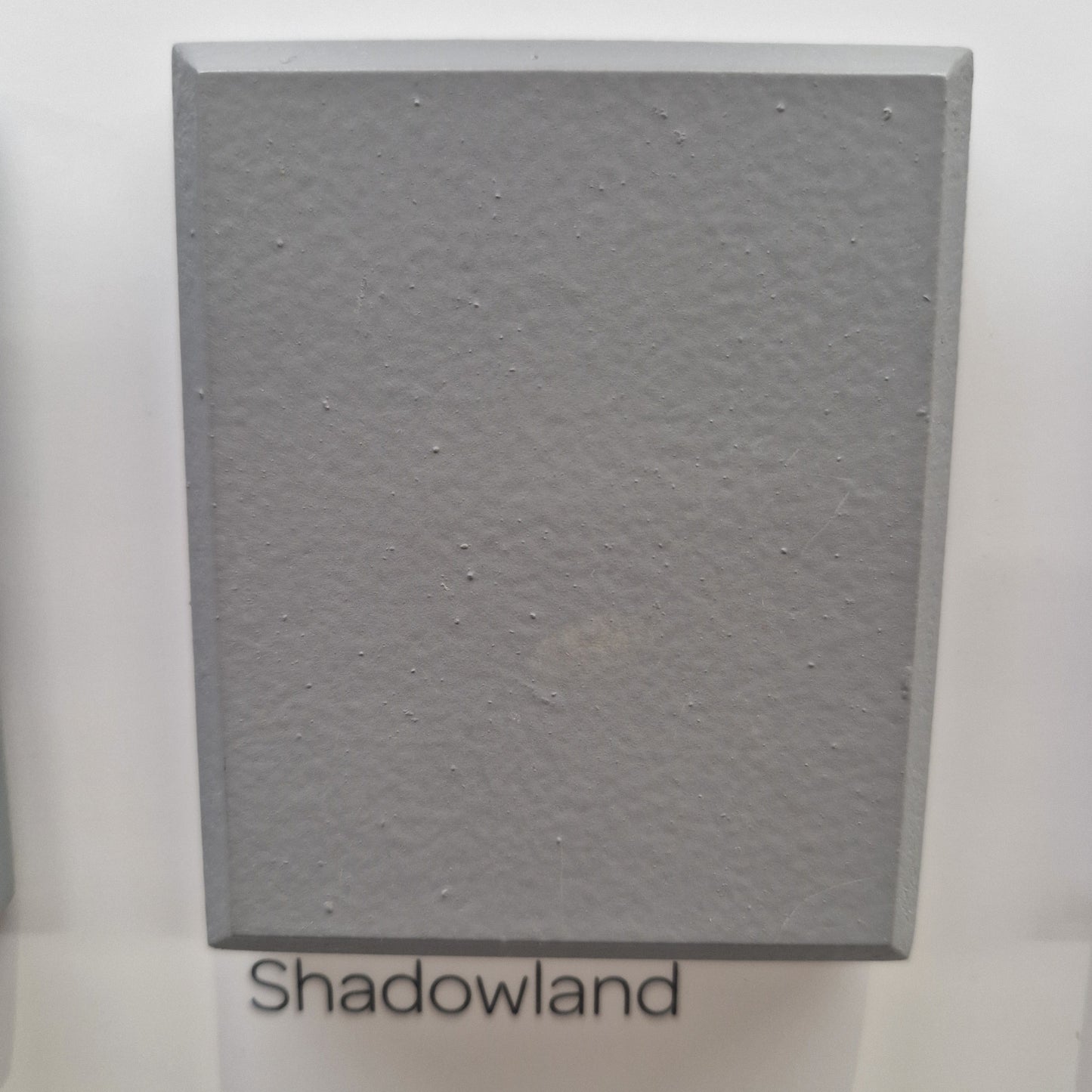 CROWN SHADOWLAND PAINT