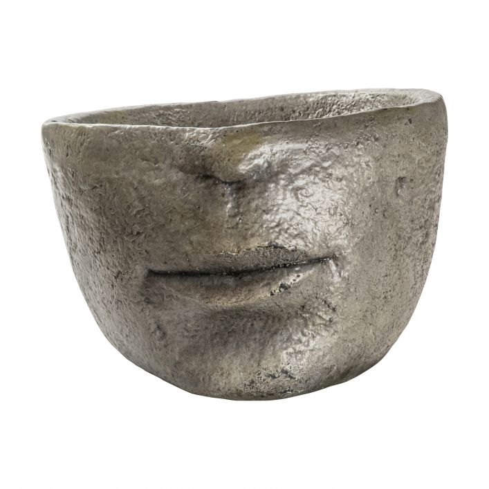 GALLERY BELLAMY HEAD PLANTER CEMENT