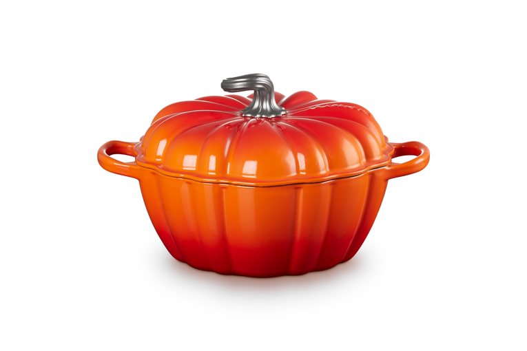 LE CREUSET PUMPKIN CASSEROLE VOLCANIC