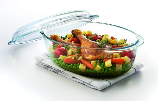 PYREX OVAL CASSEROLE 3L