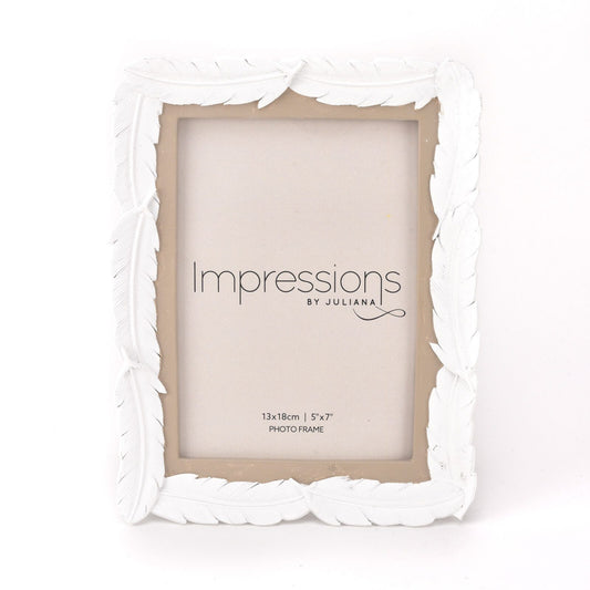 IMPRESSIONS WHITE RESIN FEATHER PHOTO FRAME 5" x 7"